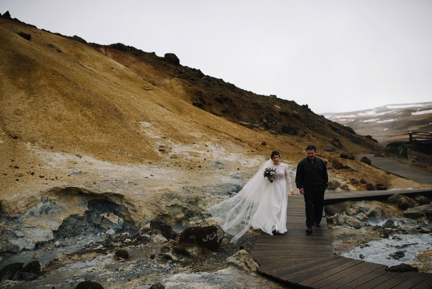 iceland-wedding-photographer-advenuture-elopement-iceland-photography_0021