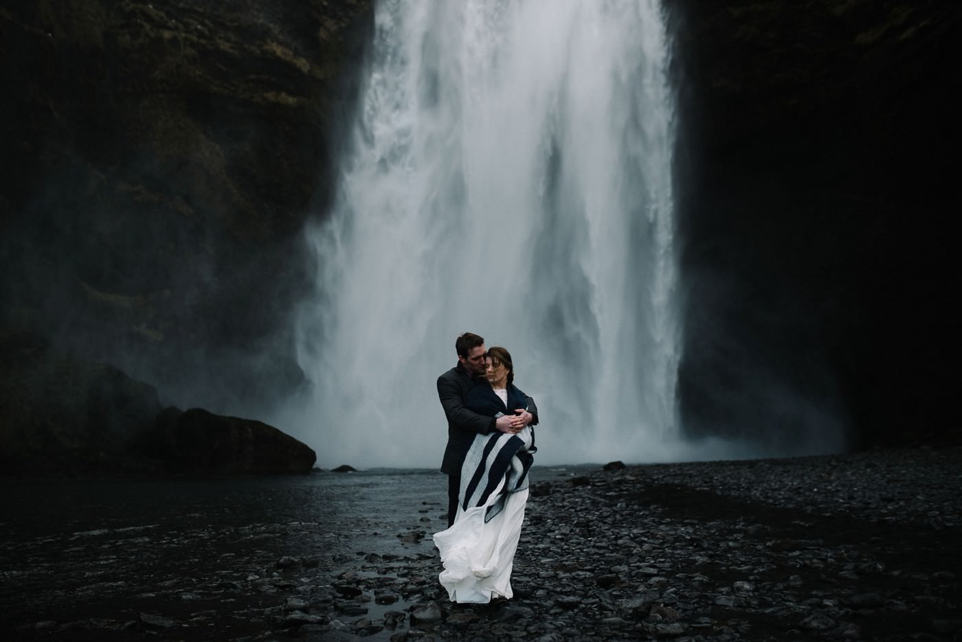 iceland-wedding-photographer-advenuture-elopement-iceland-photography_0077